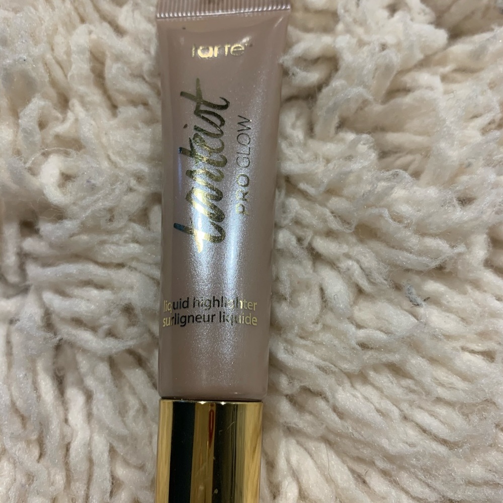 Tarteist Pro Glow Liquid Highlight in Stunner